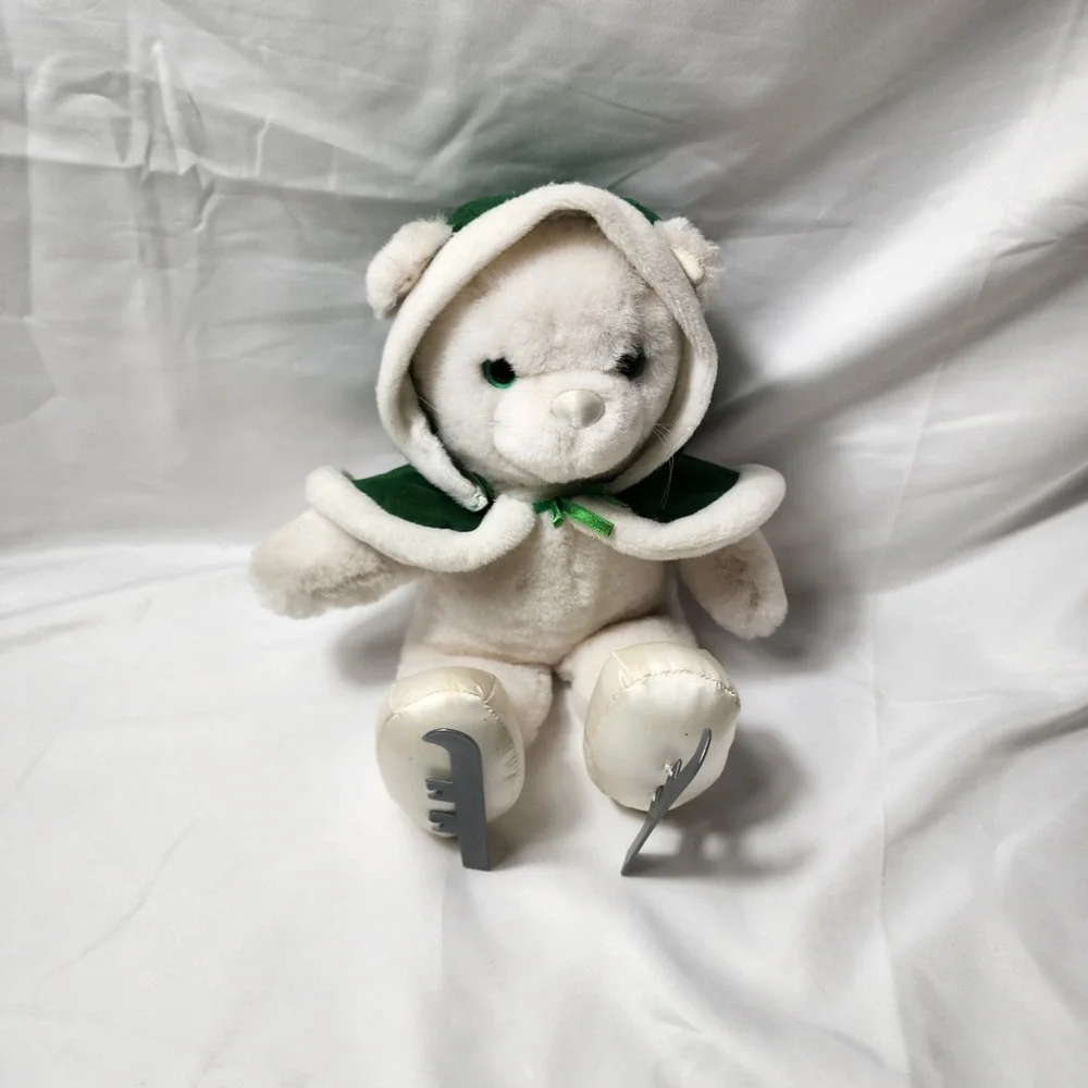 Vintage 1988 Applause White Polar Bear Plush Ice Skates Green Hooded Cape 21350
